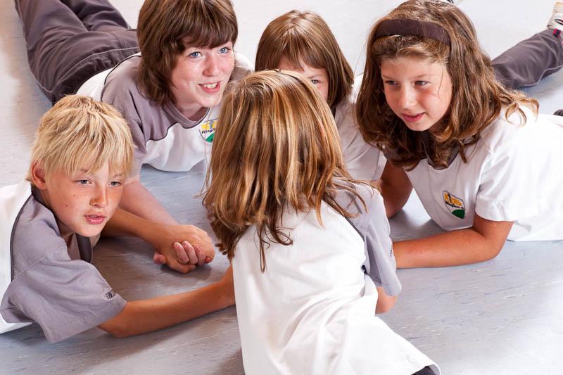 Kids-WingTsun spiel Rüben ziehen