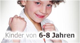Auch für Kinder im Alter von 6-8 Jahren vermitteln wir Kampfsport mit viel Spaß.